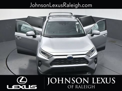 Used 2019 Toyota RAV4 Limited w/ Limited Grade Weather Package AWD/4WD image 34
