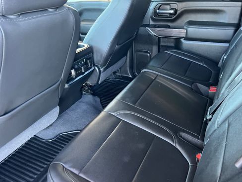 Used 2020 Chevrolet Silverado 2500 LTZ w/ LTZ Plus Package RWD image 4