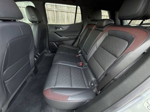 New 2026 Chevrolet Equinox RS w/ Convenience Package III FWD image 19