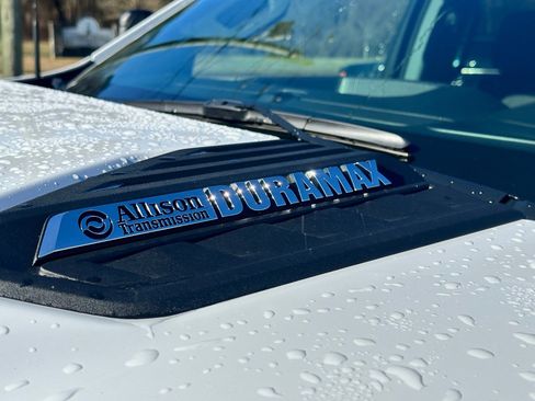 New 2026 Chevrolet Silverado 2500 Custom w/ Custom Value Package image 7