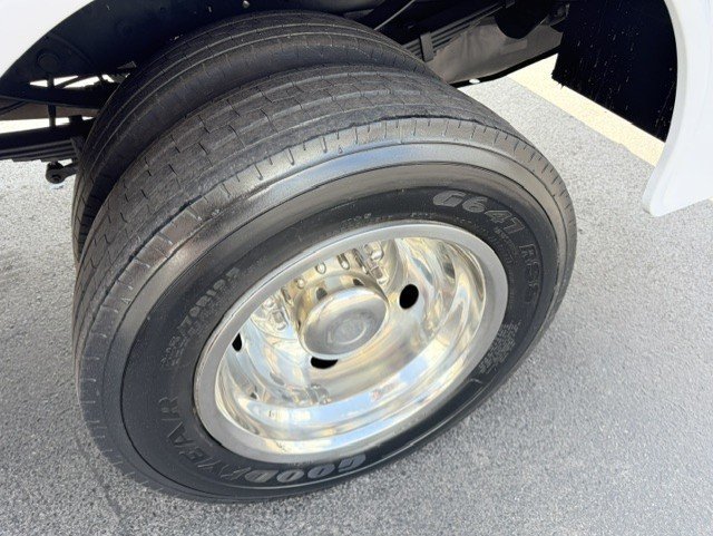 Used 2015 Ford F450 XL RWD image 9