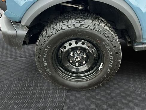 Used 2022 Ford Bronco Black Diamond image 10