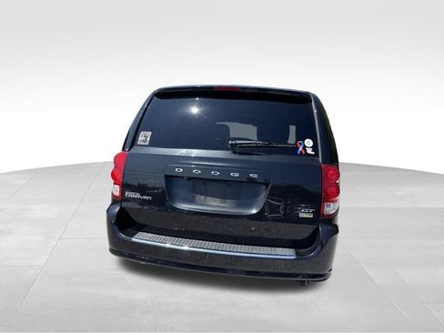 Used 2019 Dodge Grand Caravan GT FWD image 16
