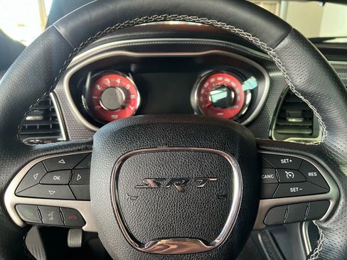 Used 2016 Dodge Challenger SRT Hellcat image 22