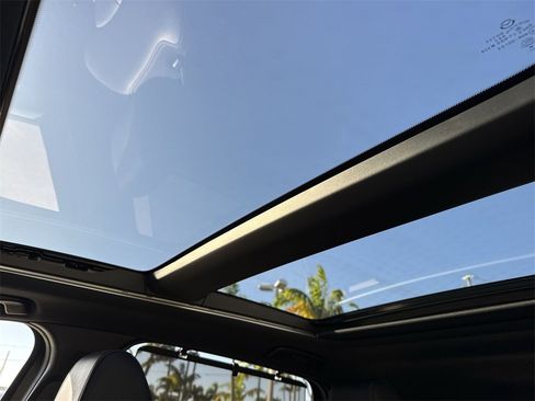 Used 2024 MAZDA CX-90 3.3 Turbo S w/ Premium Package image 52