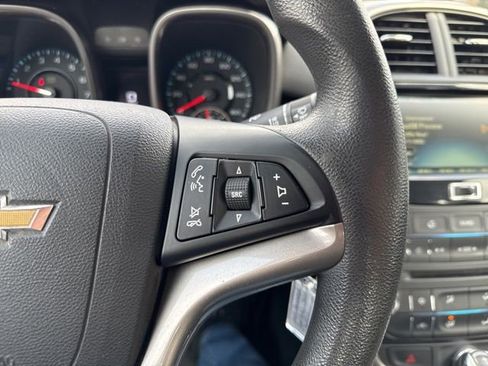 Used 2014 Chevrolet Malibu LT w/ Power Convenience Package image 16