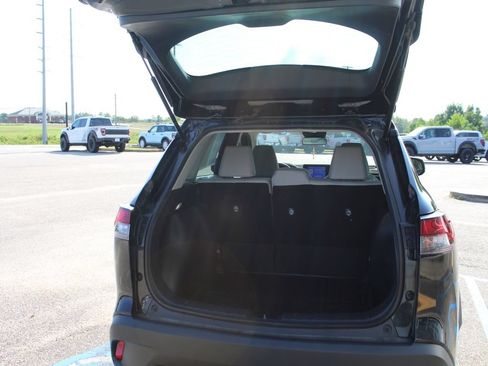 Used 2026 Toyota Corolla Cross L FWD image 13