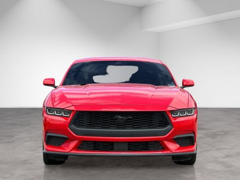 Used 2024 Ford Mustang Coupe RWD image 9