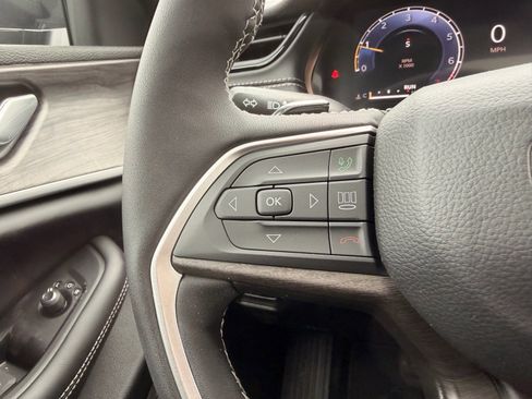 New 2026 Jeep Grand Cherokee Altitude AWD/4WD image 12
