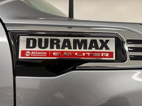 New 2026 GMC Sierra 2500 SLT w/ SLT Premium Package image 6