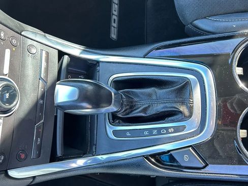 Used 2015 Ford Edge Sport image 11