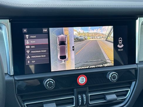 Used 2025 Porsche Macan Turbo image 24