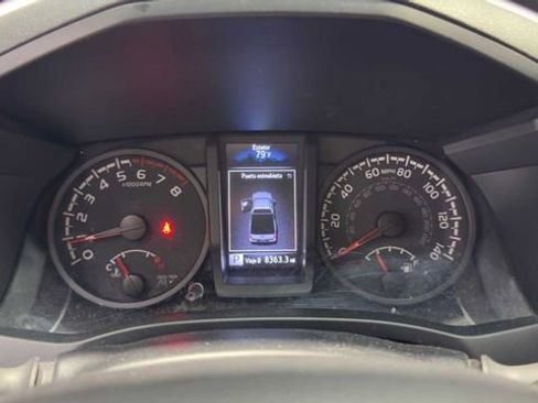 Used 2022 Toyota Tacoma SR w/ SR Convenience Package AWD/4WD image 22