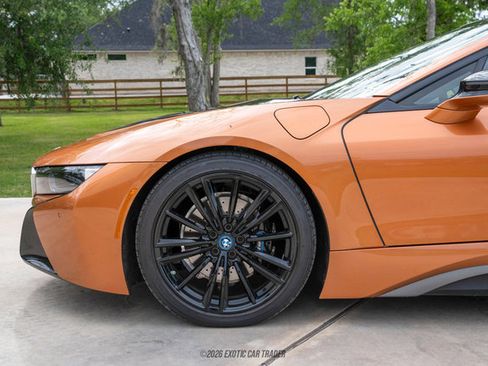 Used 2019 BMW i8 Coupe image 4