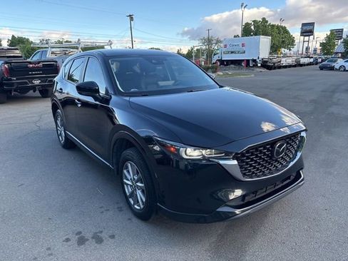 Used 2024 MAZDA CX-5 AWD 2.5 S w/ Select Package image 3