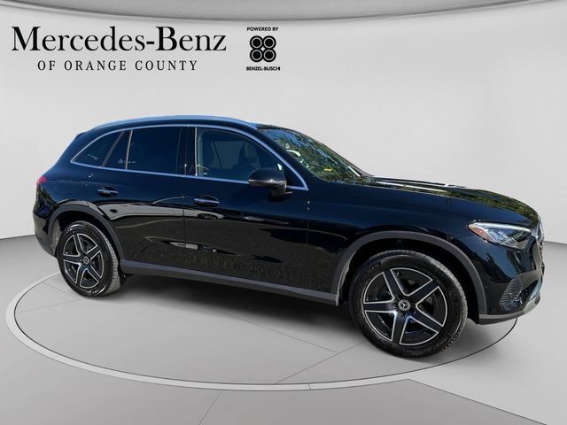 Certified 2026 Mercedes-Benz GLC 300 4MATIC image 4