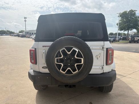Used 2023 Ford Bronco Outer Banks AWD/4WD image 4