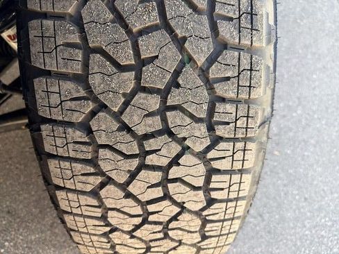 New 2026 GMC Sierra 1500 SLT w/ SLT Premium Plus Package image 12