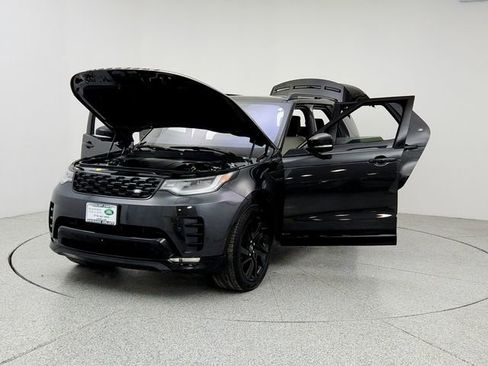 Certified 2022 Land Rover Discovery HSE R-Dynamic image 9