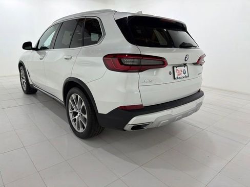 Used 2019 BMW X5 xDrive40i w/ Convenience Package AWD/4WD image 3