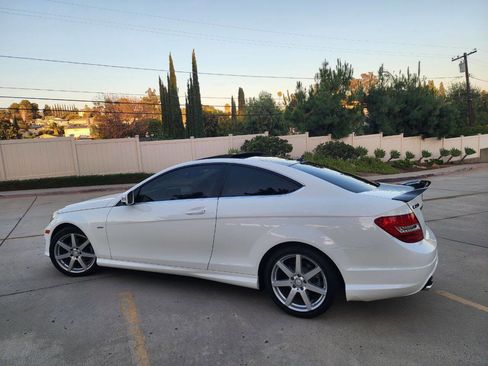 Used 2013 Mercedes-Benz C 250 Coupe image 24