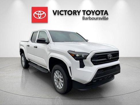 New 2026 Toyota Tacoma SR image 3