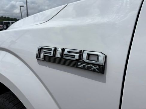 Used 2018 Ford F150 XL w/ Equipment Group 101A Mid RWD image 14