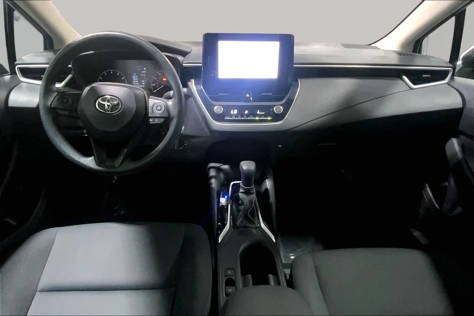 Used 2024 Toyota Corolla LE FWD image 16