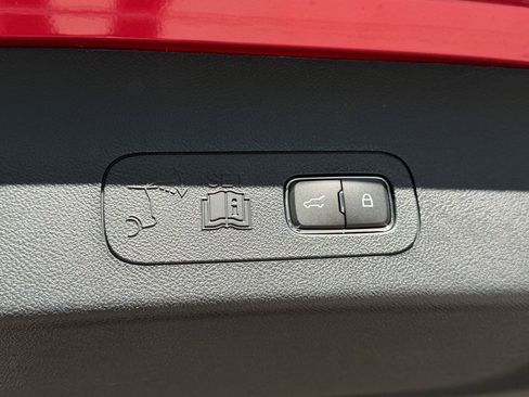 New 2026 Lincoln Aviator AWD image 19