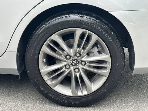Used 2017 Toyota Camry SE FWD image 21