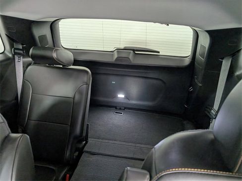 Used 2019 Chevrolet Traverse LT w/ LPO, Cargo Package image 18