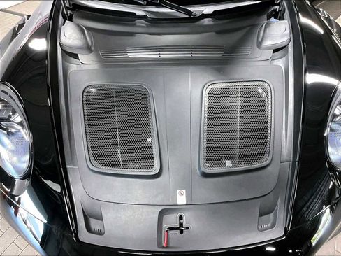 Used 2024 Porsche 911 GT3 RS image 32