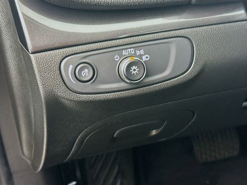 Used 2022 Buick Encore Preferred w/ Safety Package image 10