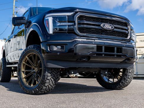 New 2025 Ford F150 Lariat w/ Equipment Group 501A Mid AWD/4WD image 26