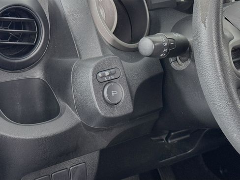 Used 2010 Honda Fit image 10