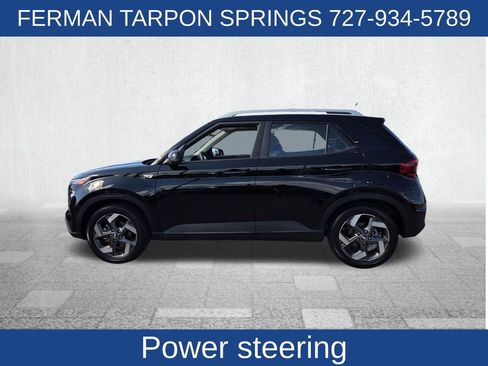 Used 2024 Hyundai Venue SEL image 6