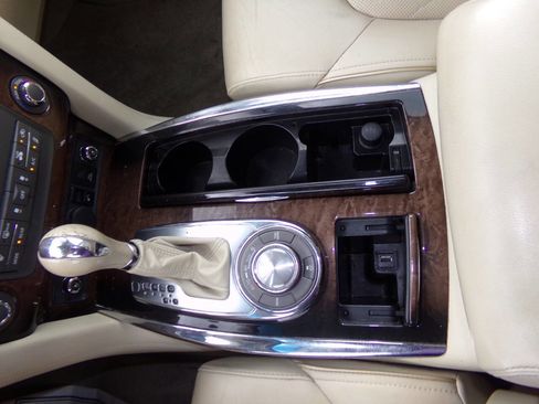 Used 2013 INFINITI QX56 4WD w/ Deluxe Touring Pkg image 68