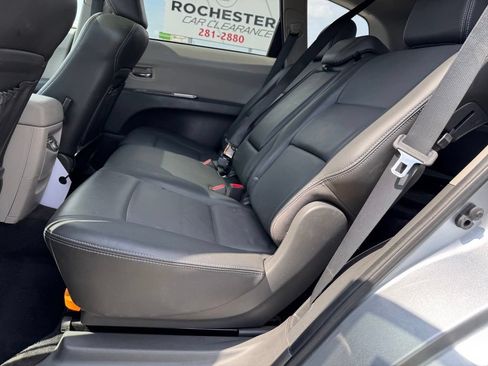 Used 2012 Subaru Tribeca Limited w/ PWR Moonroof Pkg AWD/4WD image 9