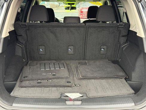 Used 2023 Nissan Rogue S image 8