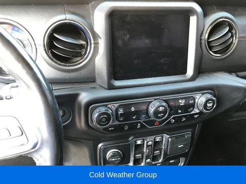 Used 2021 Jeep Wrangler Unlimited Sahara AWD/4WD image 5