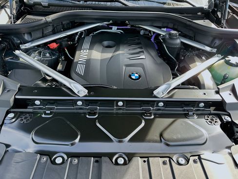 New 2026 BMW X5 sDrive40i w/ M Sport Package image 25