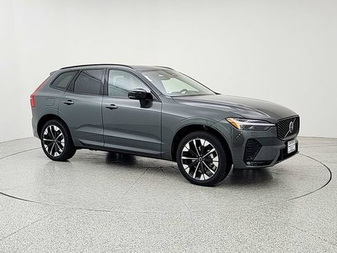 New 2026 Volvo XC60 B5 Plus w/ Climate Package AWD/4WD image 8