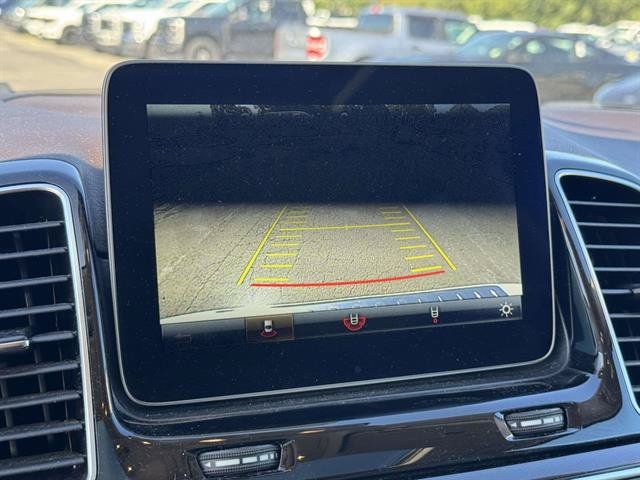 Used 2019 Mercedes-Benz GLE 400 4MATIC image 16