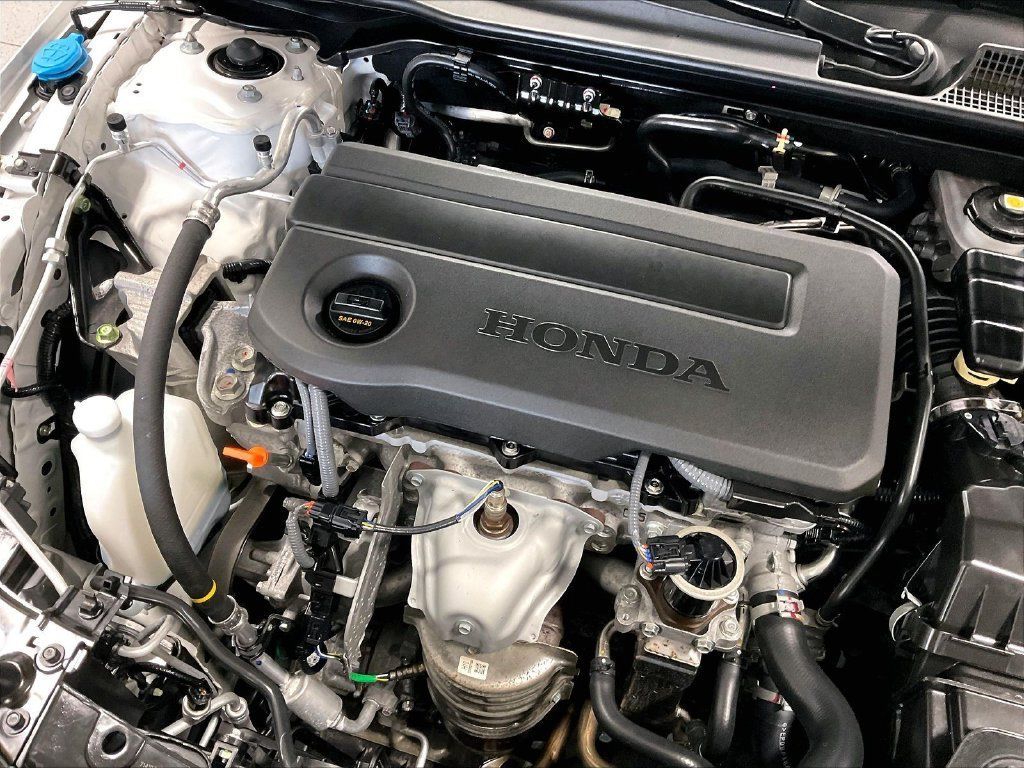 Used 2025 Honda Civic Sport image 34