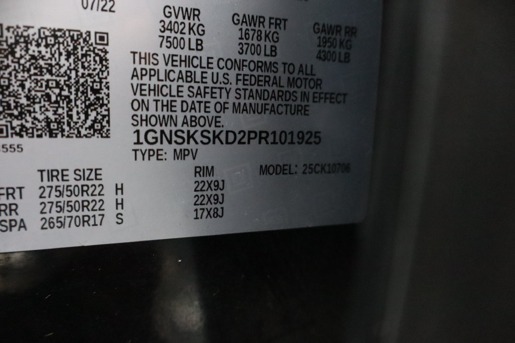 Used 2023 Chevrolet Tahoe Premier AWD/4WD image 39