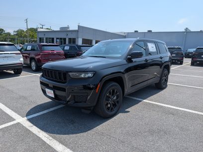 New 2025 Jeep Grand Cherokee L Altitude