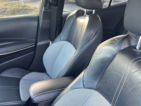 Used 2021 Toyota Corolla XSE image 25