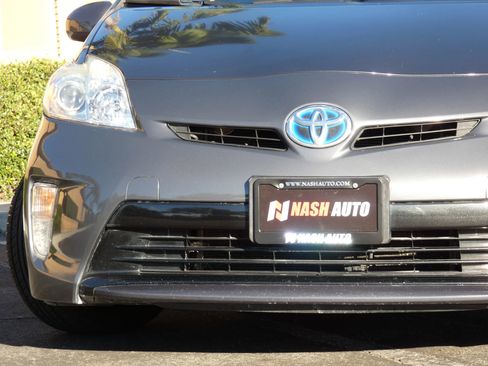 Used 2015 Toyota Prius Four image 15