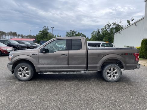 Used 2018 Ford F150 XLT w/ Equipment Group 302A Luxury AWD/4WD image 7