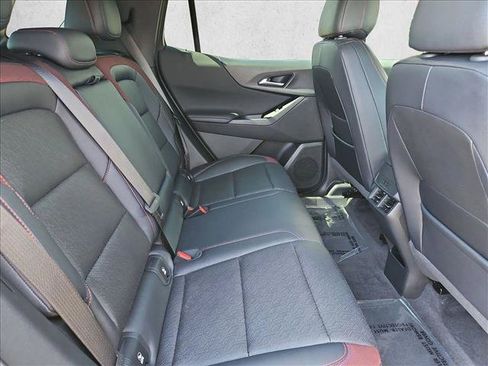 Certified 2025 Chevrolet Equinox RS w/ Safety and Technology Package FWD image 26